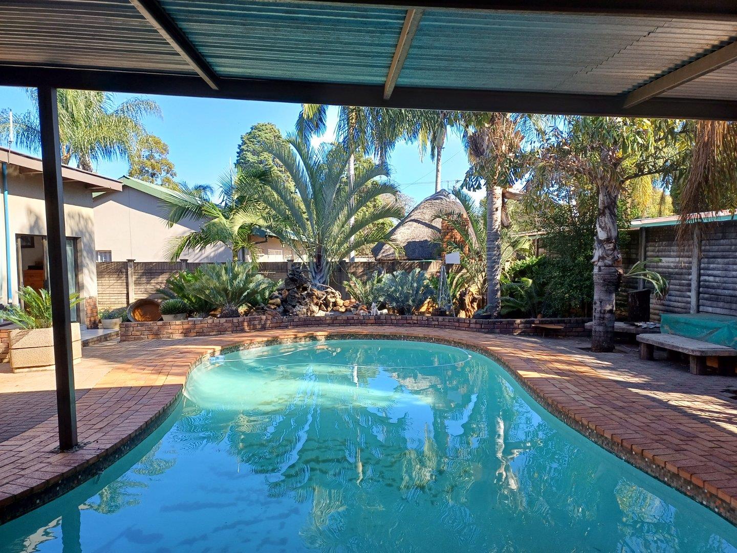 4 Bedroom House for Sale - Gauteng